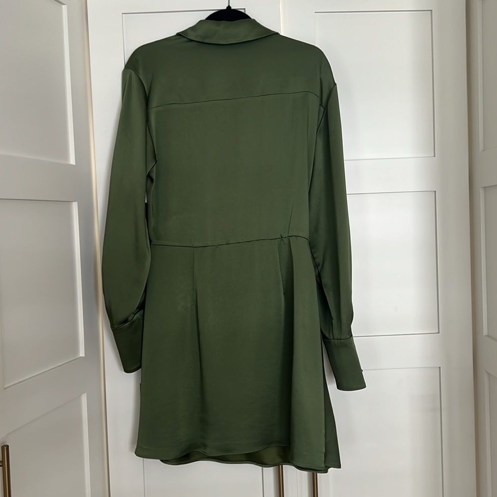 🕶️SIMKHAI Talita Draped Long Sleeve Faux Wrap Dress Olive green L (10/12) NWOT - Picture 5 of 6